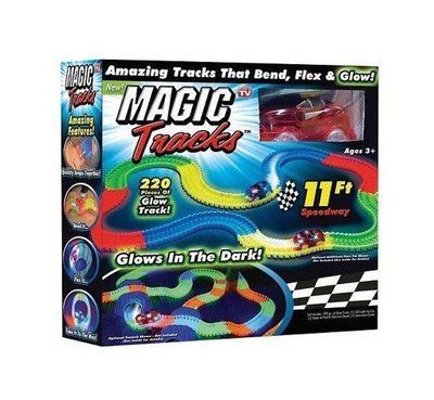Трек Magic Tracks 220 деталей Светящийся гоночный автомобильный  ALN-0220 фото